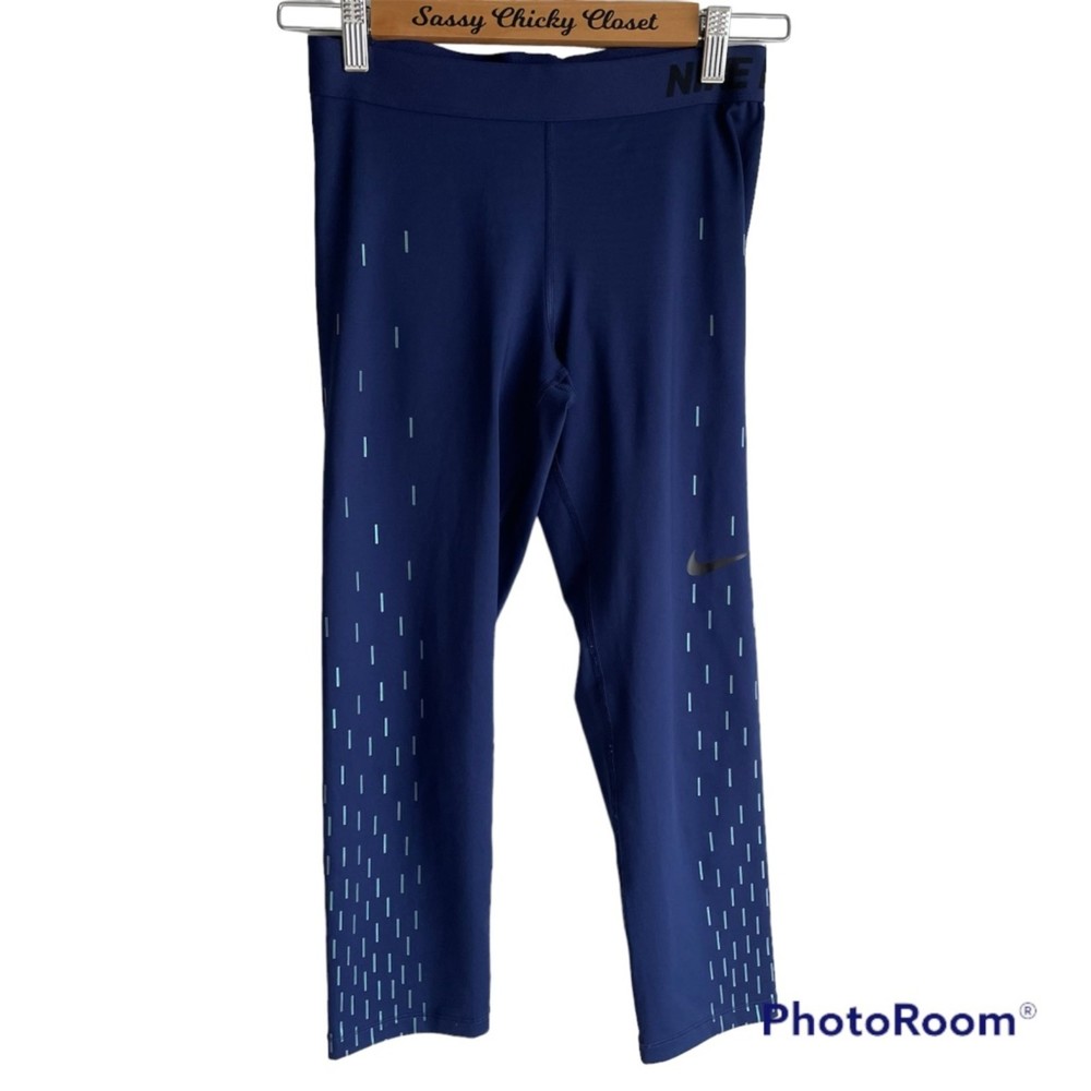 Nike Pro Linear Rain Printed Blue Reflective Athletic Ladies Capri Leggings, M